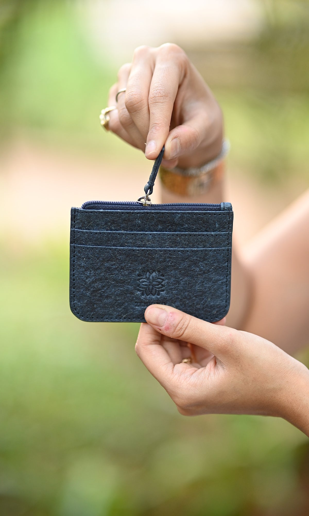 A Natural Blue Card Holder of Zenkindstore